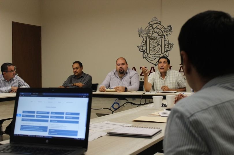 *Instalan mesa de trabajo para impulsar la mejora regulatoria en Mazatlán.*