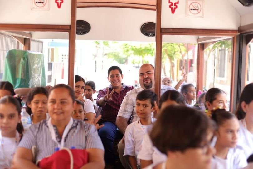 *Las “Cuichis Noreñas” disfrutan de un paseo en Mazatlán.* *Las “Cuichis Noreñas” disfrutan de un paseo en Mazatlán.*
