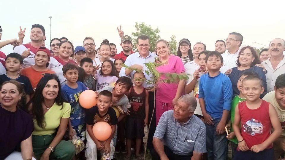 *Participa JUMAPAM en campaña de reforestación en Pradera Dorada Dos*