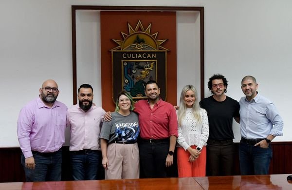 *Seleccionan a los 5 finalistas del concurso para diseñar el logo del 492 Aniver *Seleccionan a los 5 finalistas del concurso para diseñar el logo del 492 Aniver