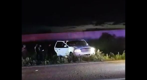TRES PERSONAS MUERTAS Y TRES HERIDOS A LA ENTRADA NORTE DE MAZATLÁN. TRES PERSONAS MUERTAS Y TRES HERIDOS A LA ENTRADA NORTE DE MAZATLÁN.