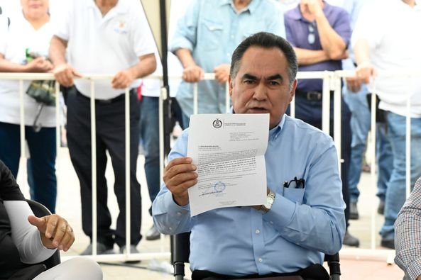 Rector hace un llamado de alerta a los universitarios y pide que se informe a la Rector hace un llamado de alerta a los universitarios y pide que se informe a la