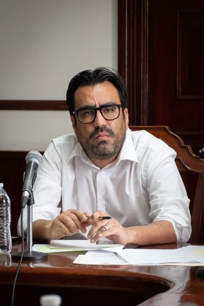 *Aprueba Cabildo armonizar el Decreto emitido por el Congreso del Estado para re *Aprueba Cabildo armonizar el Decreto emitido por el Congreso del Estado para re