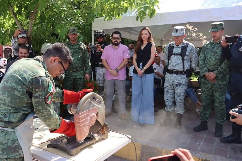 Con 77 armas entregadas, termina desarme voluntario en Badiraguato, Salvador Alv Con 77 armas entregadas, termina desarme voluntario en Badiraguato, Salvador Alv