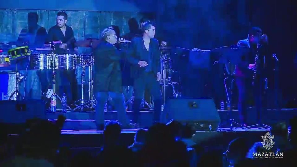 Damos inicio a la gran celebración por la independencia de México en la Plazu Damos inicio a la gran celebración por la independencia de México en la Plazu