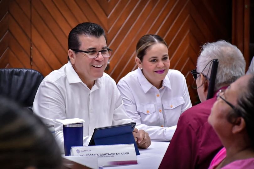 *En audiencia “Escuchando a la gente” mazatlecos reciben atención oportuna del G *En audiencia “Escuchando a la gente” mazatlecos reciben atención oportuna del G