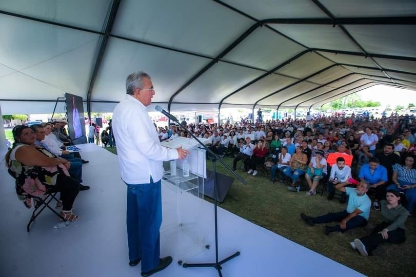 Gobierno de Rocha es el primero en apoyar a los comerciantes de los tianguis pop Gobierno de Rocha es el primero en apoyar a los comerciantes de los tianguis pop