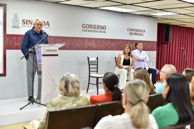 La lucha de las mujeres es un tema de Derechos y de Principios: Rocha La lucha de las mujeres es un tema de Derechos y de Principios: Rocha
