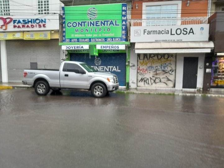 «Norma» afecta a comercios de Sinaloa «Norma» afecta a comercios de Sinaloa