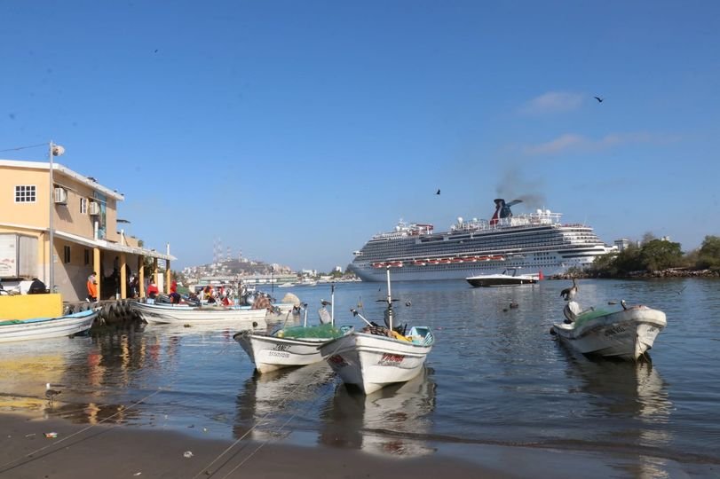 *Se rompe la línea de abasto de la Isla de la Piedra* *Se rompe la línea de abasto de la Isla de la Piedra*