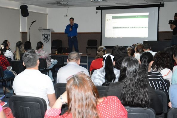 Socializa la Nueva Universidad la Jornada Institucional para la Evaluación al De Socializa la Nueva Universidad la Jornada Institucional para la Evaluación al De