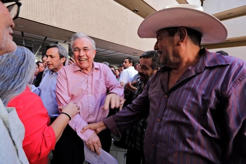 Yo cumplo mi palabra: Rocha Moya en segunda reunión con los productores agrícola Yo cumplo mi palabra: Rocha Moya en segunda reunión con los productores agrícola