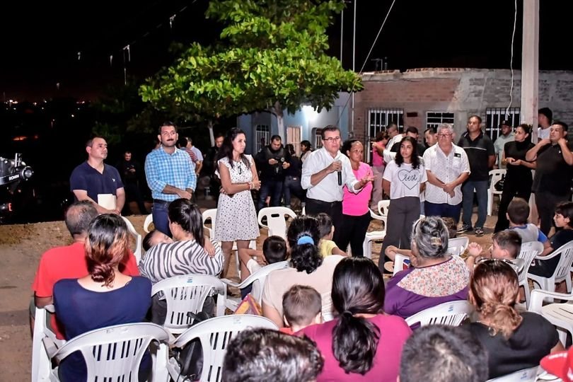 *¡Gran cambio! Encienden nuevas lámparas en colonia Lomas del Porvenir.*