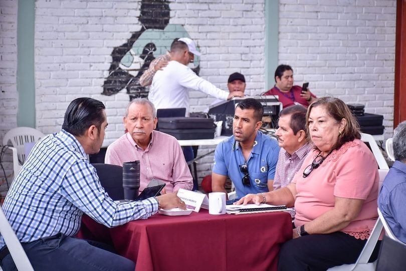*Con éxito, se lleva a cabo la primera audiencia pública en la zona rural.* *Con éxito, se lleva a cabo la primera audiencia pública en la zona rural.*