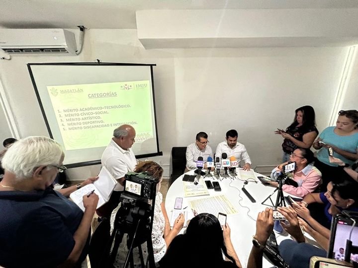*Gobierno de Mazatlán convoca al Premio mérito juventud 2023.* *Gobierno de Mazatlán convoca al Premio mérito juventud 2023.*