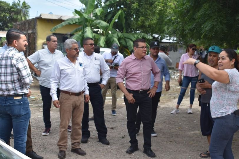 *Pactan Edgar González y JUMAPAM obras con usuarios de Villa Unión* *Pactan Edgar González y JUMAPAM obras con usuarios de Villa Unión*