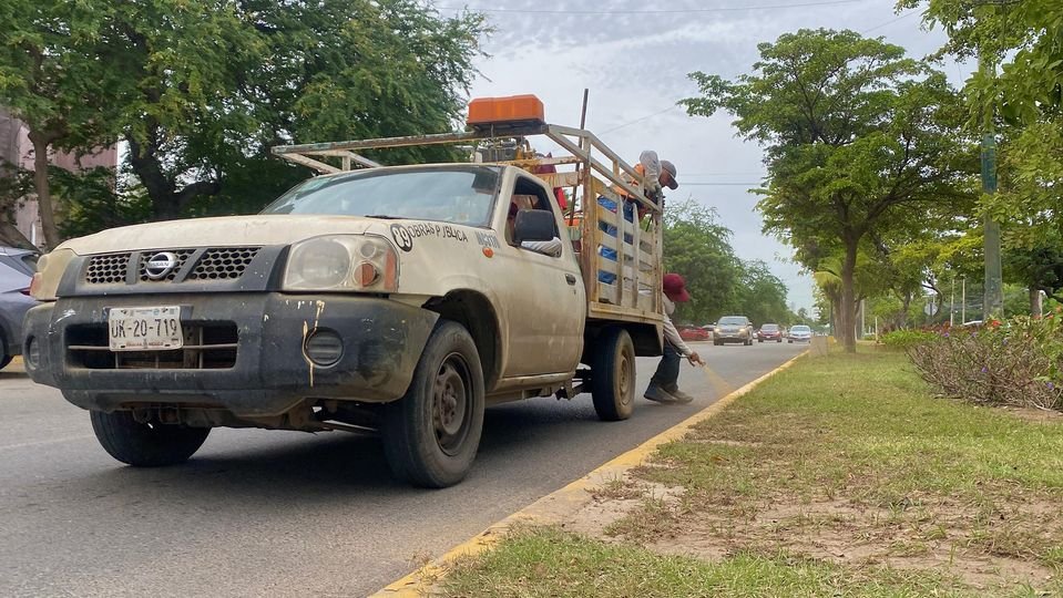 *Afinan últimos detalles en la zona de la Villa Navideña del Gobierno de Mazatlá *Afinan últimos detalles en la zona de la Villa Navideña del Gobierno de Mazatlá