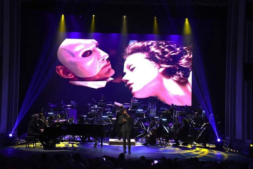 La Camerata Mazatlán y Bewitching Broadway hicieron un Eclipse total del Corazón