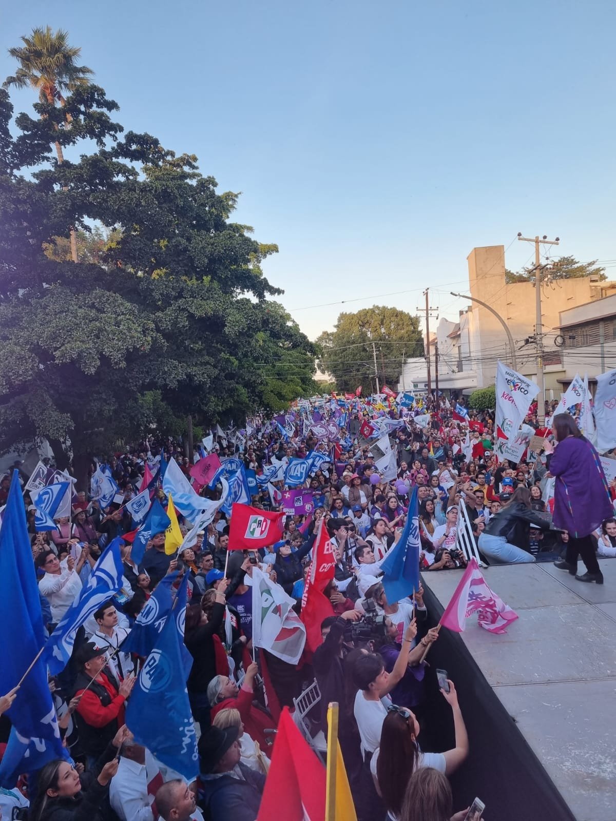 EL MITIN EN GRÁFICAS DE XOCHITL GÁLVEZ, PRECANDIDATA A LA PRESIDENCIA DE LA REPÚ