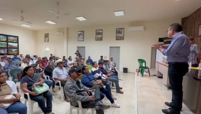*Habrá obra pública para la Isla de la Piedra: Alcalde Edgar González.*