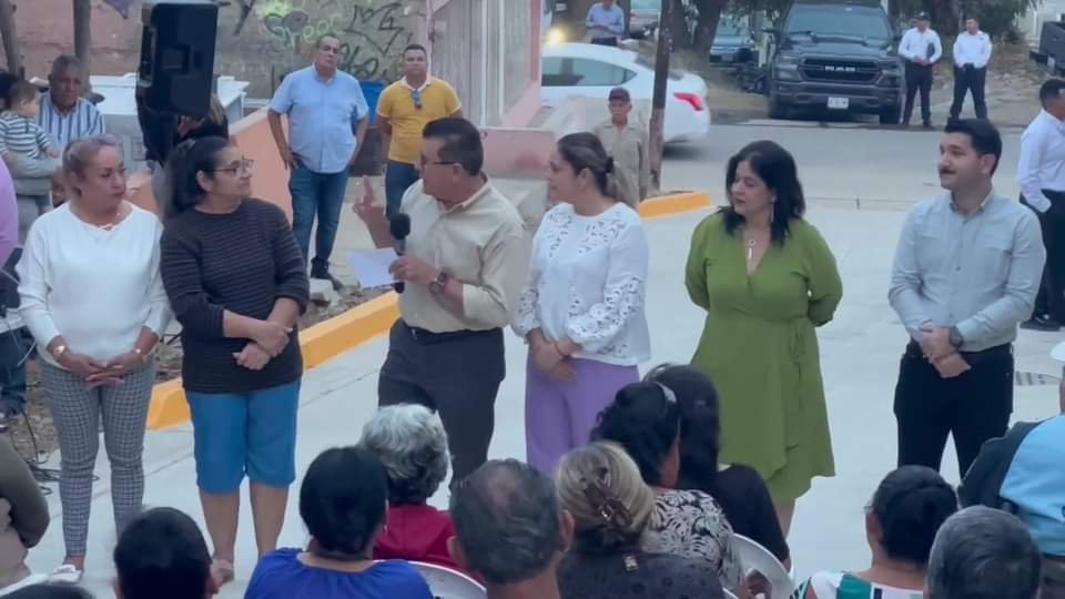 Inauguración de la calle loma verde de la Col. Díaz Ordaz
