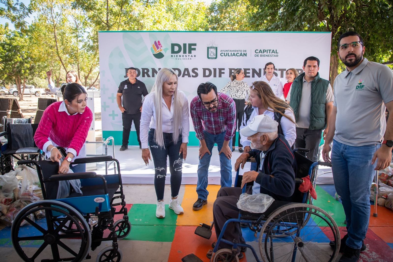 *Jornada DIF Bienestar lleva servicios gratuitos a comunidad de Las Flores en Ta *Jornada DIF Bienestar lleva servicios gratuitos a comunidad de Las Flores en Ta