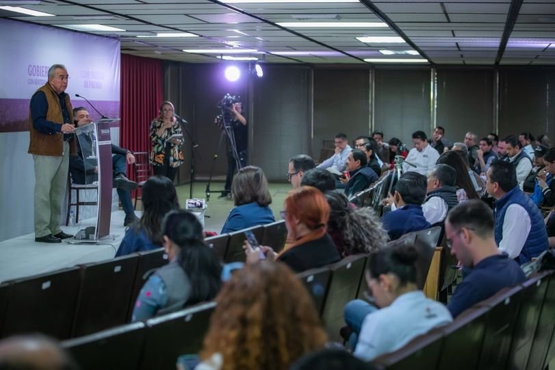 No somos banco para estarle prestando a la UAS: Rocha No somos banco para estarle prestando a la UAS: Rocha
