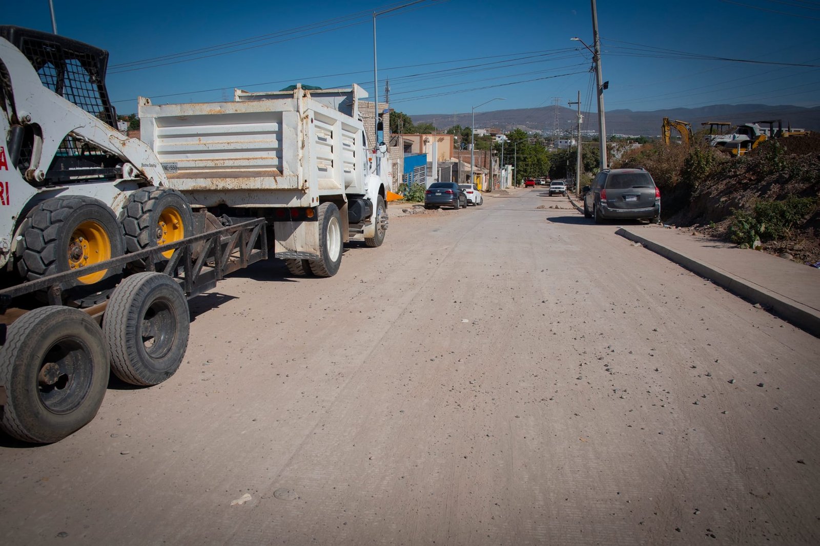 *Obras de pavimentación en concreto hidráulico registran avances en toda la ciud