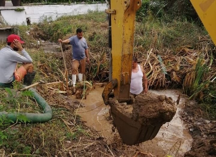 *Recupera Mazatlán su abasto normal de agua tras reparaciones en la Lock-Joint* *Recupera Mazatlán su abasto normal de agua tras reparaciones en la Lock-Joint*