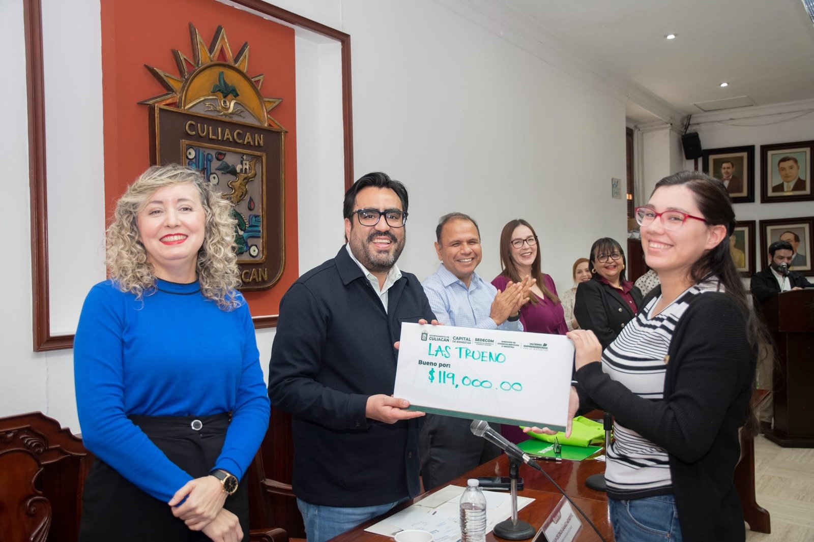 *Ayuntamiento reafirma convenio con Banca Afirme para el Programa ‘Mujeres Empre *Ayuntamiento reafirma convenio con Banca Afirme para el Programa ‘Mujeres Empre
