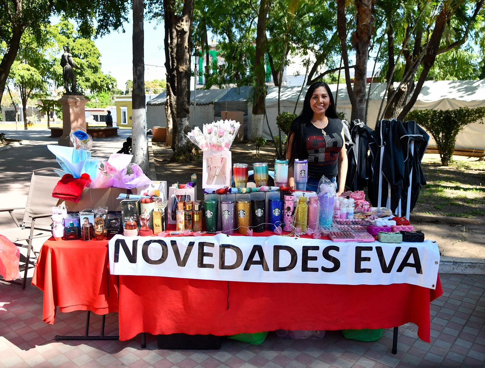 *Celebran una nueva edición de la Expo Tejiendo Sueños en la Plazuela Rosales*