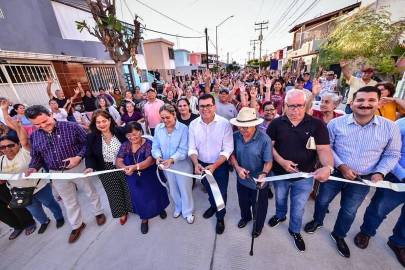 *”Gracias por cumplir con su compromiso Alcalde, estamos muy contentos por este