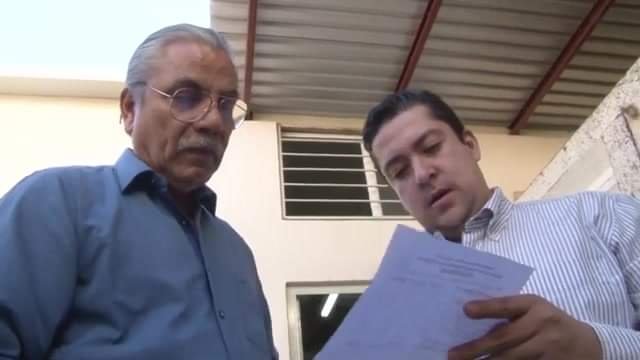 *Líder brindando las mejores herramientas de aprendizaje, la Nueva Universidad e