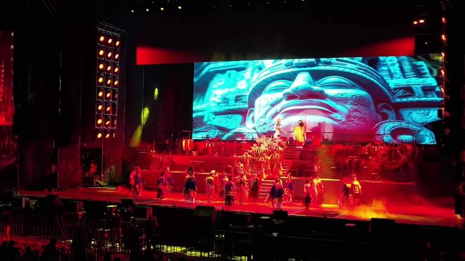*Mazatlán vive con júbilo el primer día de Carnaval “Eclipe Barroco 2024 con la