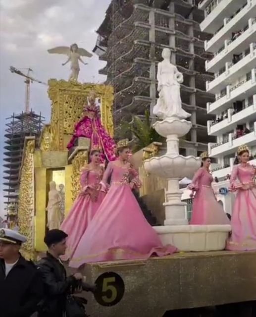 Se despide el Carnaval de Mazatlán con el segundo desfile de carros alegoricos