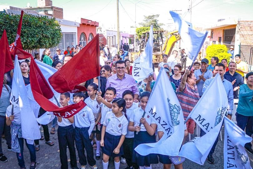 *”Vamos a seguir trabajando duro de la mano con ustedes, todo lo que les prometí