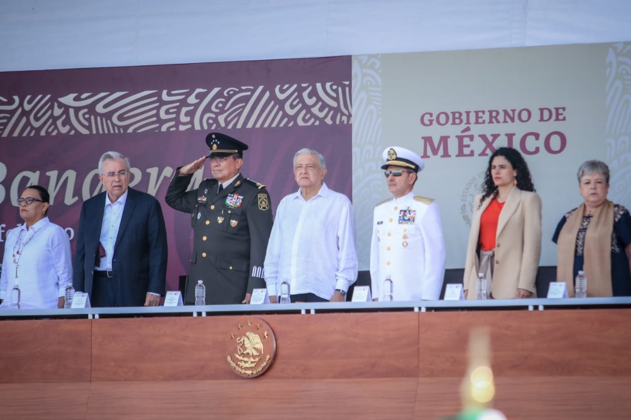 *¡Histórico! El Presidente de la República Andrés Manuel López Obrador encabeza