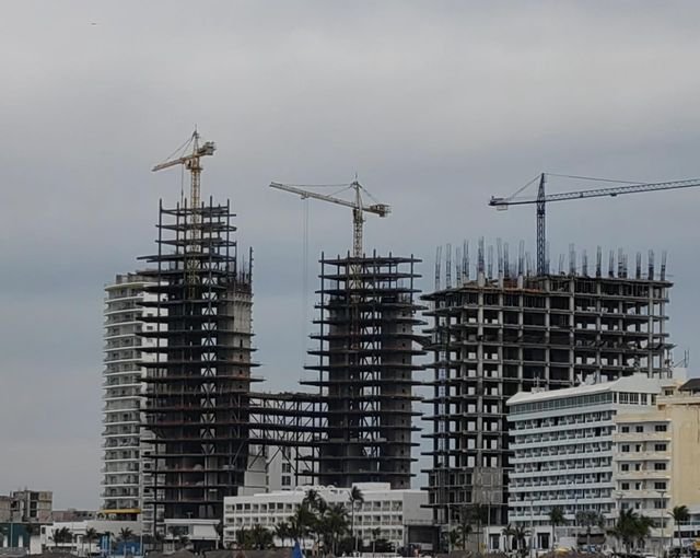 Construiran 8 nuevos desarrollos inmobiliarios en Mazatlan en este año