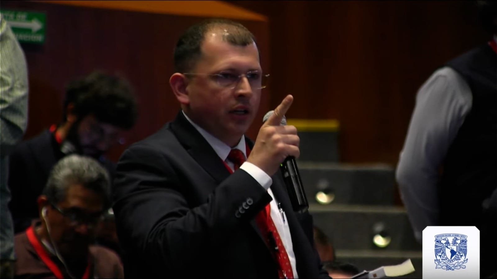 Expone Robespierre Lizárraga en la Cumbre de Rectoras y Rectores México-España 2