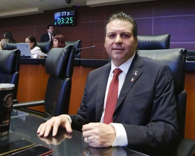 Propone Mario Zamora estímulos ficales a quienes contraten jóvenes