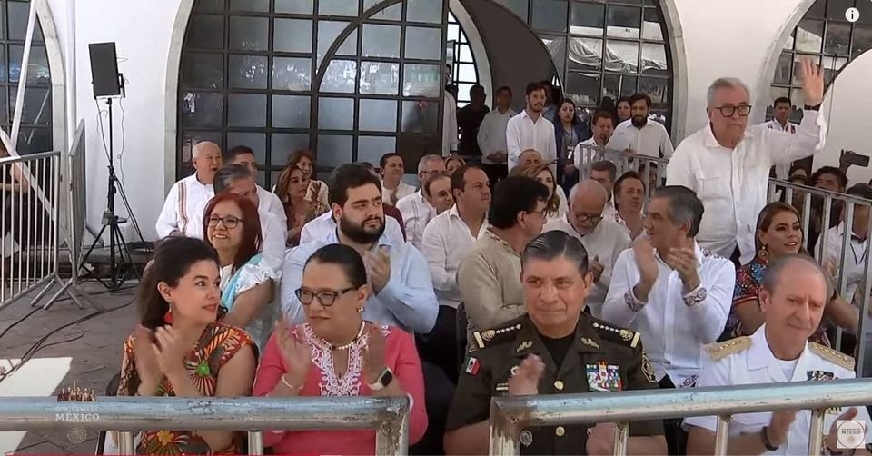 Rocha, presente en la ceremonia del 218 aniversario del natalicio de Benito Juár