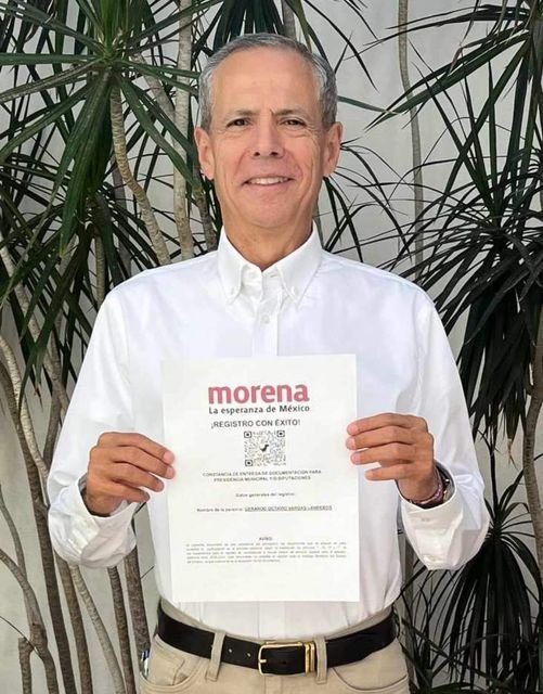 #LosMochis