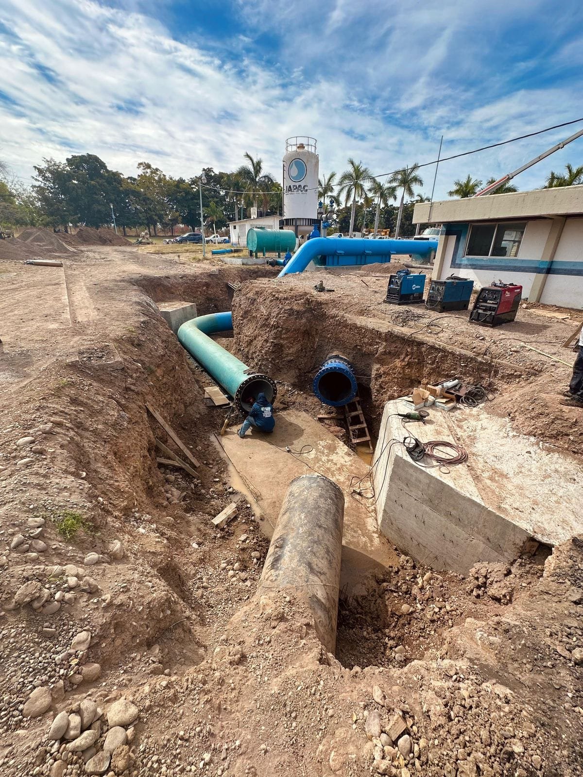 JAPAC informa que los trabajos de instalación del múltiple de 36 pulgadas en la