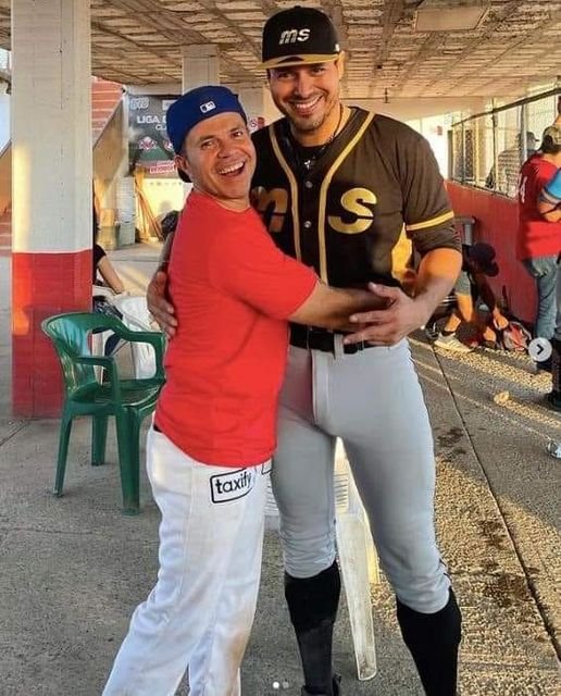 LA FOTO DE WALO QUE CAUSA REVUELO EN REDES!  Walo de la banda MS opacó con esta