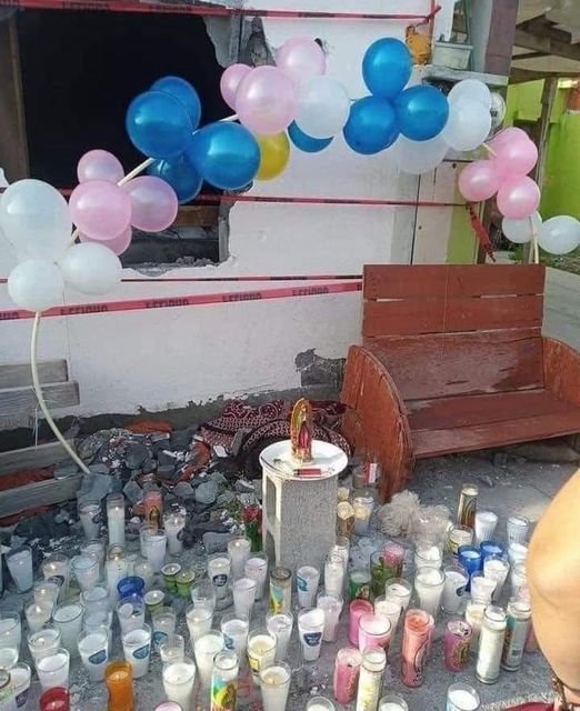 REYNOSA ESTA DE LUTO  Así amaneció hoy por la mañana, el domicilio ubicado en la