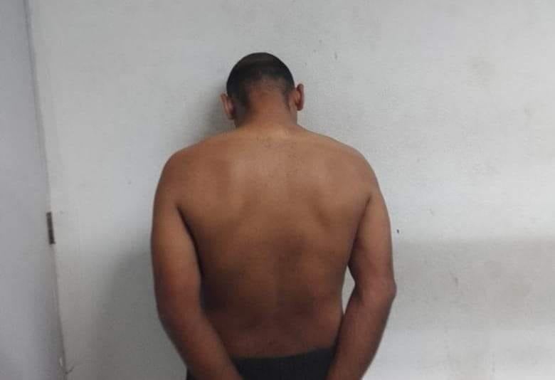 Elementos del Grupo UNEPREVIF detienen a un hombre señalado de la probable parti Elementos del Grupo UNEPREVIF detienen a un hombre señalado de la probable parti