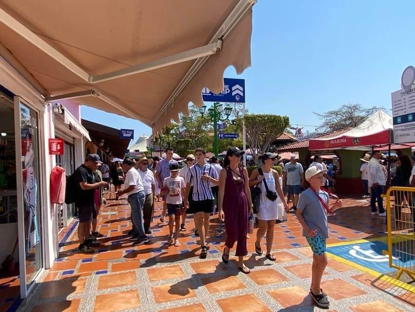 Llegan en mayo más 35 mil visitantes de cruceros en Mazatlán
