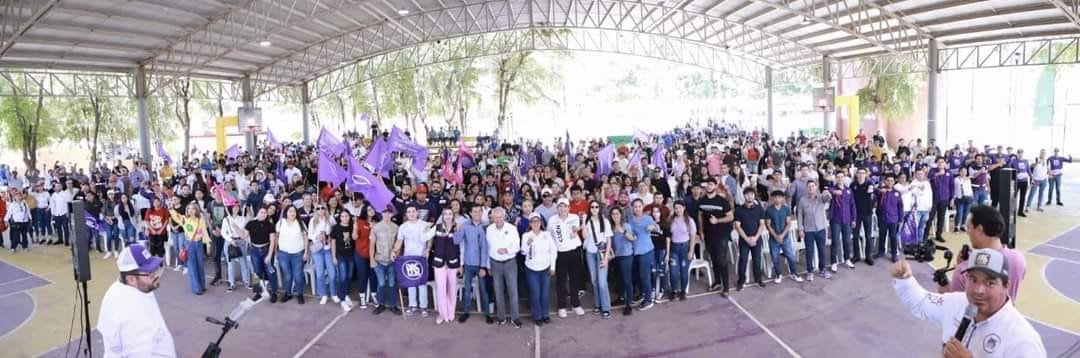 Participa Cuén Ojeda en el encuentro «La Juventud Cuenta» en Guasave. Participa Cuén Ojeda en el encuentro «La Juventud Cuenta» en Guasave.