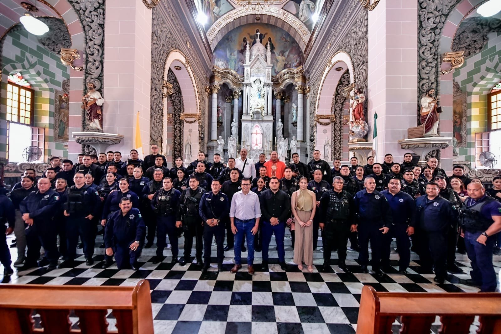 *Con misa de acción de gracias, elementos de la Policía Municipal celebran su dí *Con misa de acción de gracias, elementos de la Policía Municipal celebran su dí