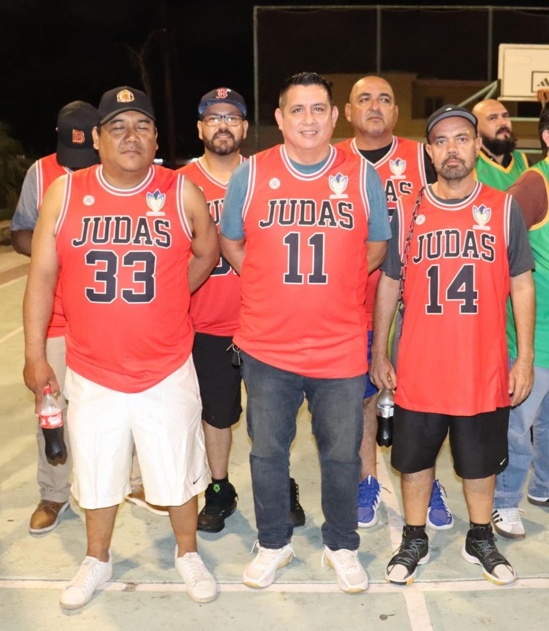 Rinden homenaje póstumo a Juan Duran, en la Liga Veteranos de Baloncesto
